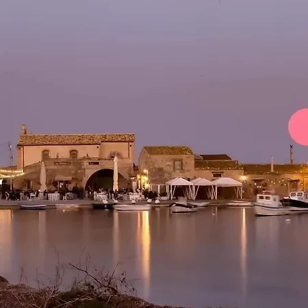 Botel Imbarcazione Barbara